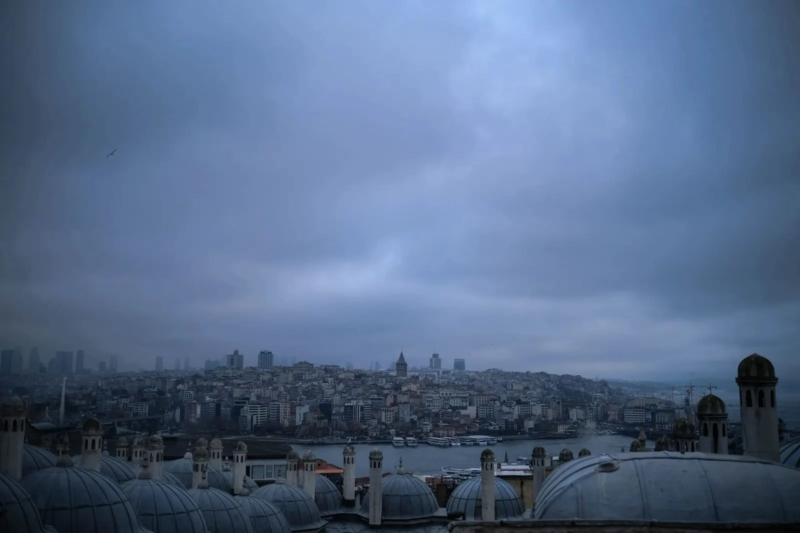 Cihangir'in tam ortasında.